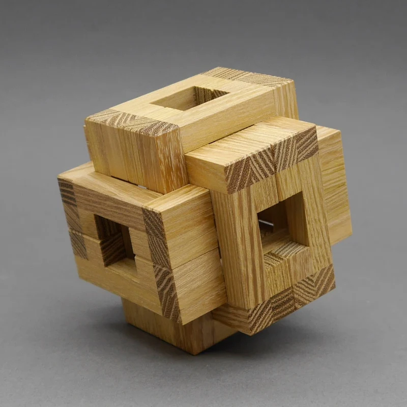 HOLLOW - sehr schwieriges Burr Puzzle