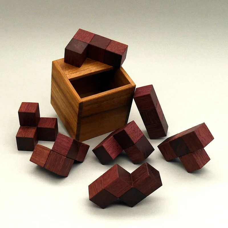 YASYA-FLOP - meisterhaftes Holzpuzzle