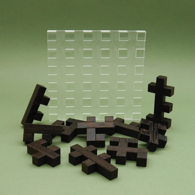 GRID - schwieriges, edles Denkspiel