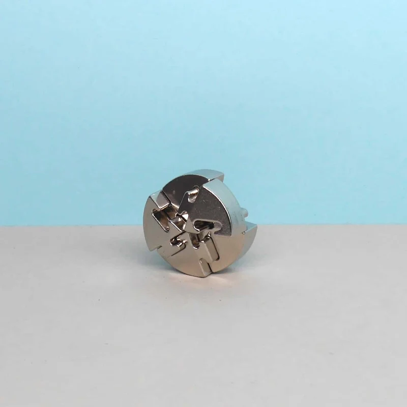 HUZZLE CAST SPIRAL - schweres IQ Puzzle
