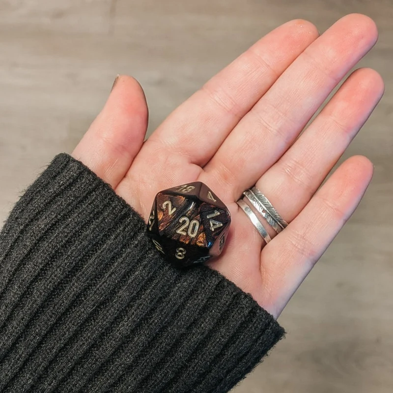 Chessex Mega‑Hedral - Scarab Blue Blood/gold Dice Set (20mm)