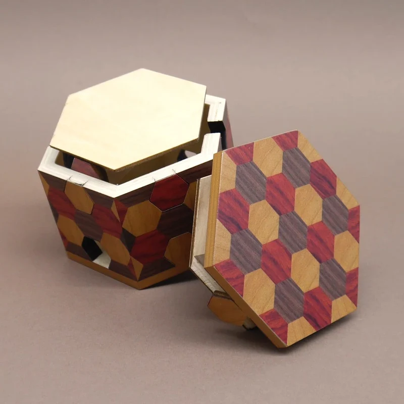 MAGIC BOX HONEYCOMB - schöne Schatztruhe