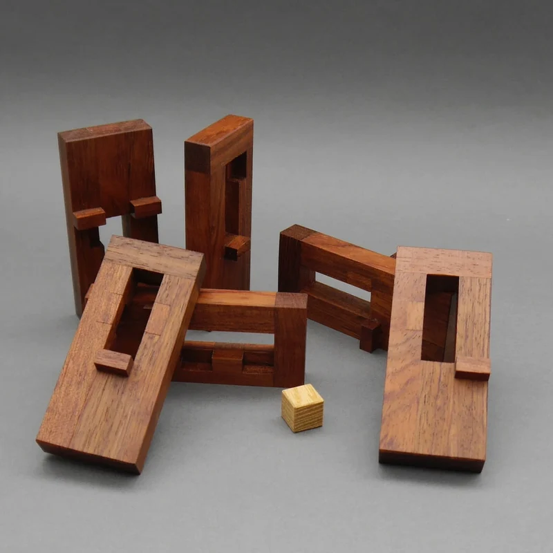 SHRINE - schwieriges Steckpuzzle