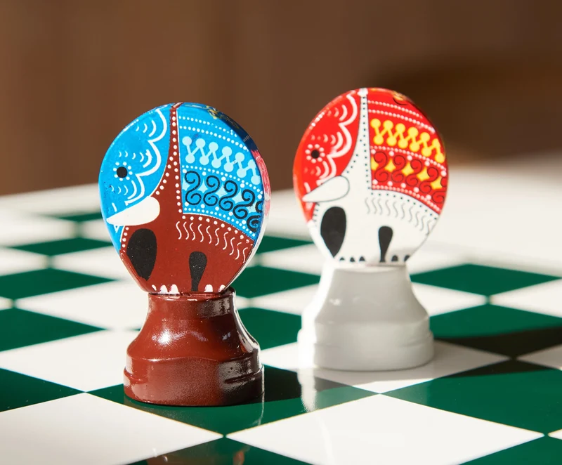 Handgefertigtes Schachspiel