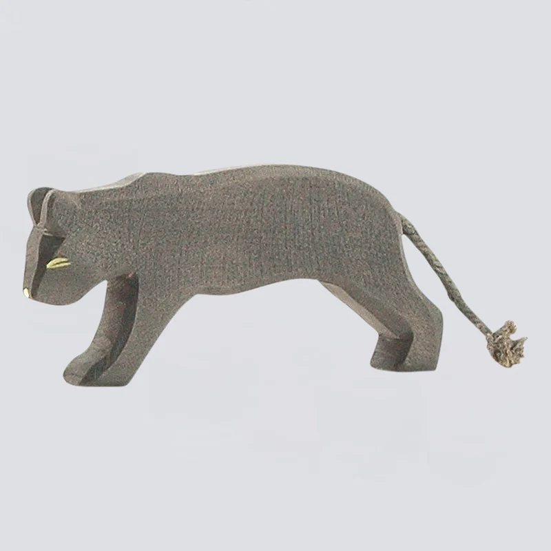 Ostheimer Holzfigur Panther