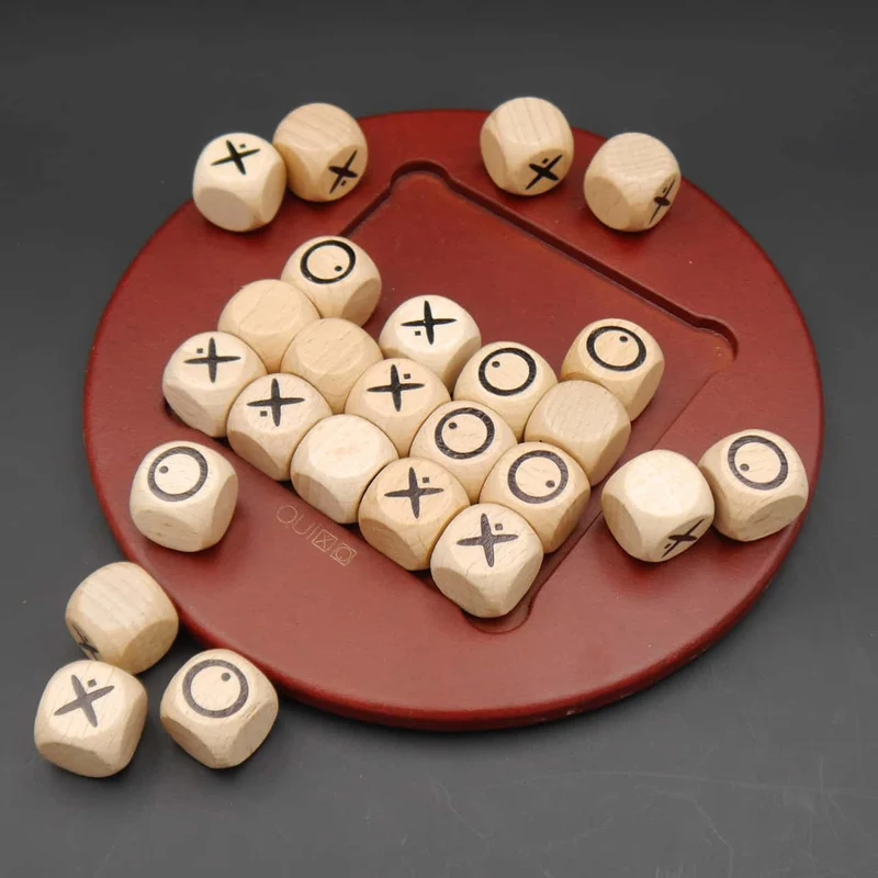 QUIXO - Das rasant taktische Kreuz-und-Quer-Spiel
