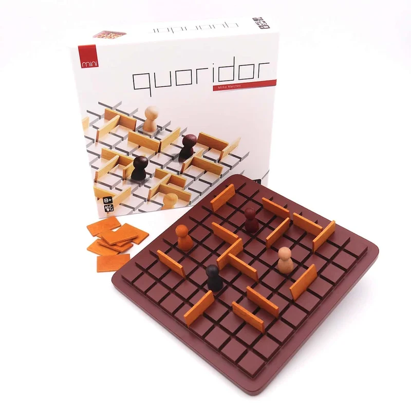 QUORIDOR - Duell der Wege und Mauern