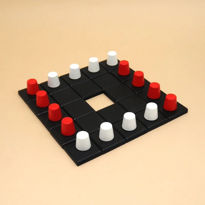 KARO - drei verschiedene Strategiespiele