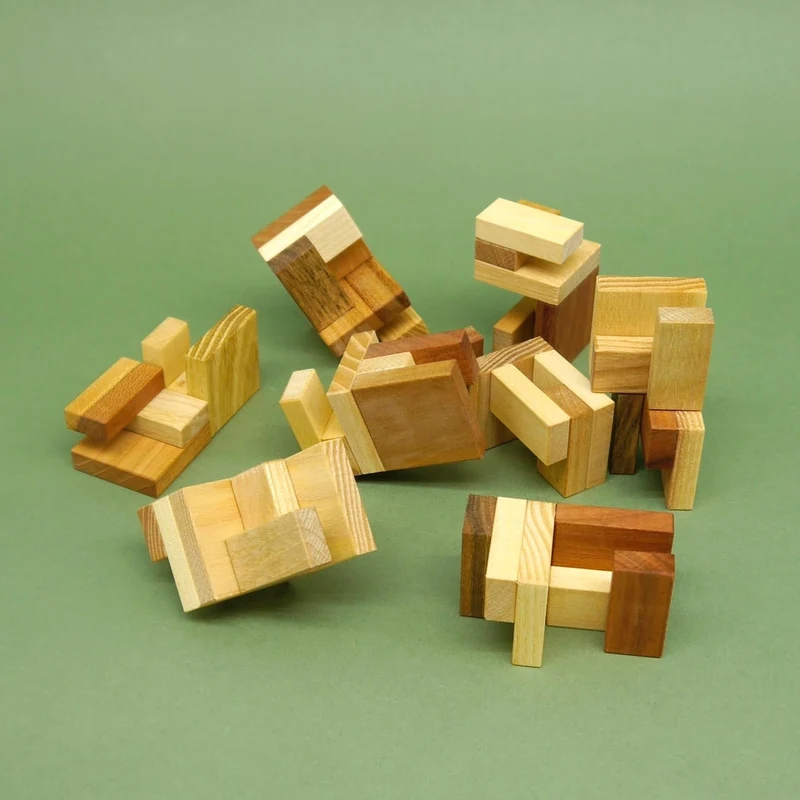 CUBICULA - tolles, schwieriges Holzpuzzle