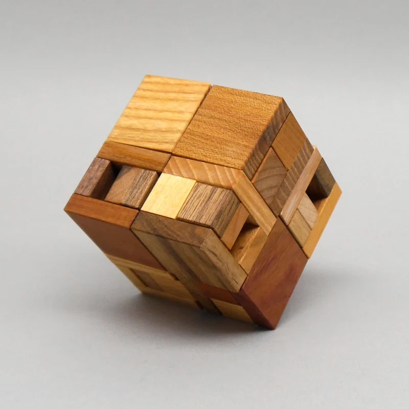 PERISCOPES - kniffliges 3D-Puzzle