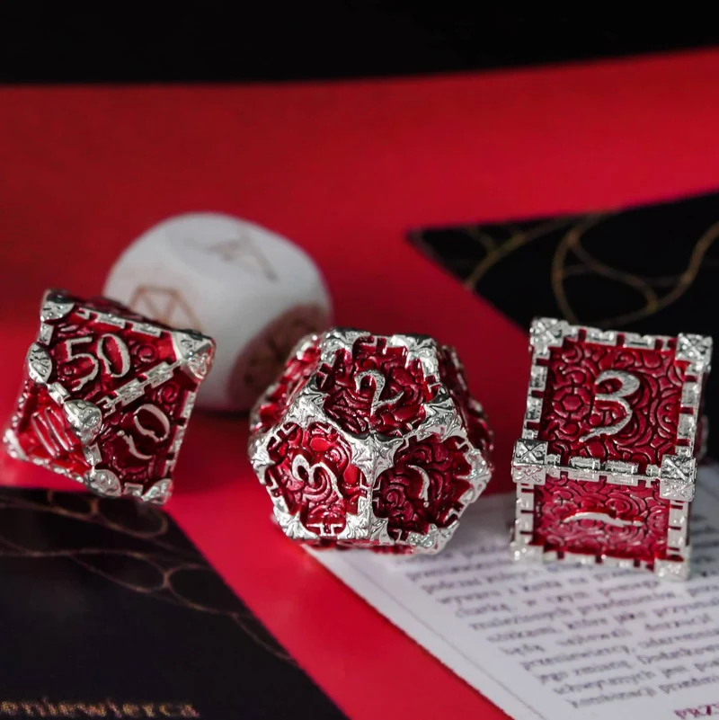 Deadly Dagger - Red&White