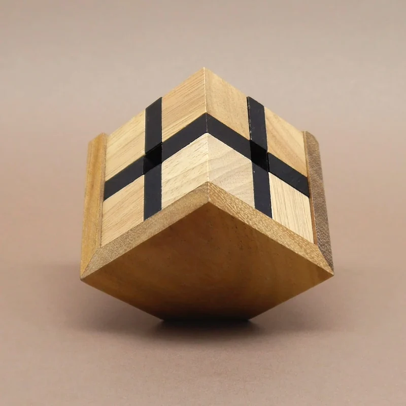 OCTAGON - schönes, 8-teiliges Geduldsspiel