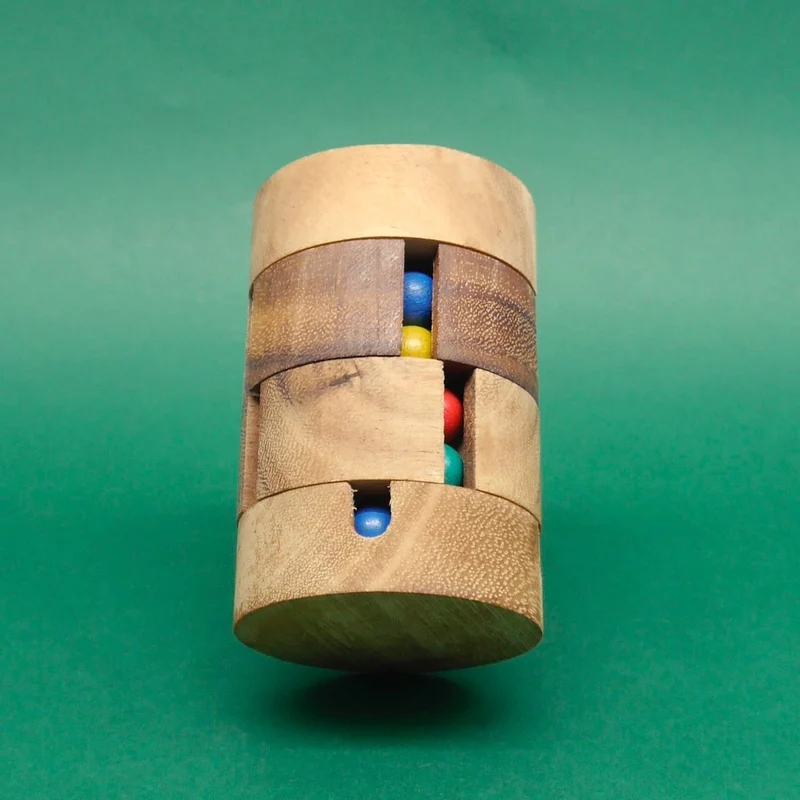 REVOLVE - spannendes Dreh-Puzzle