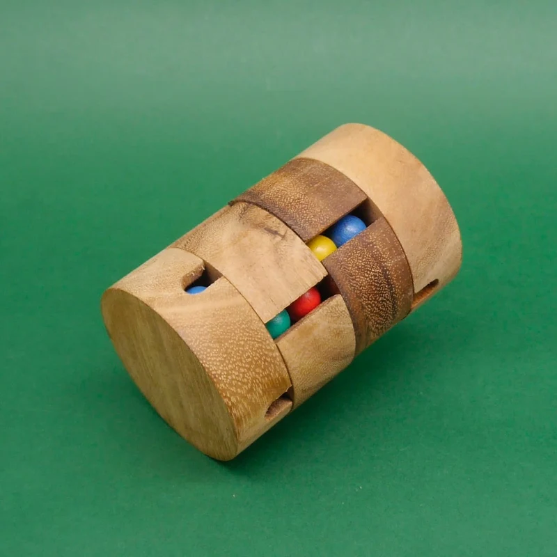 REVOLVE - spannendes Dreh-Puzzle