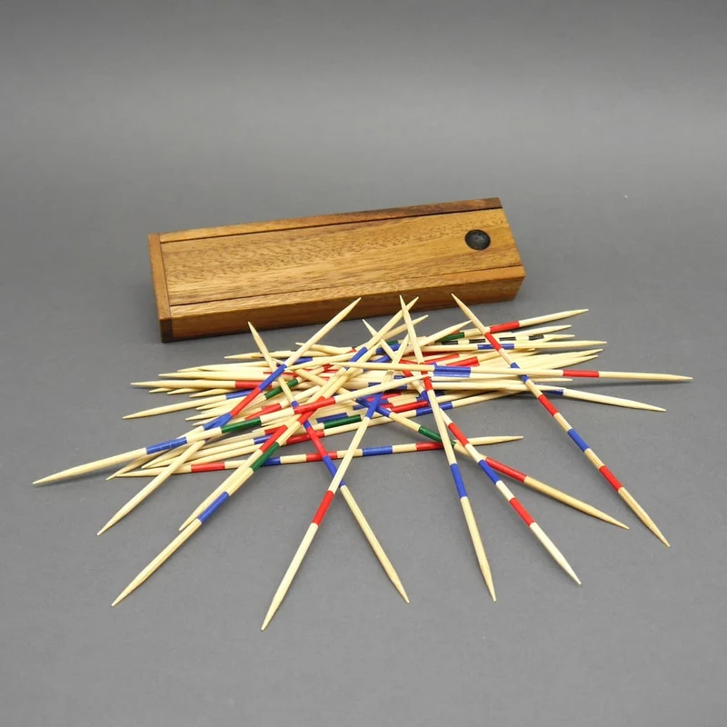 MIKADO - klassisches Geschicklichkeitsspiel