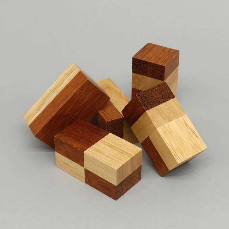 CUBEMAKER - faszinierendes Legepuzzle