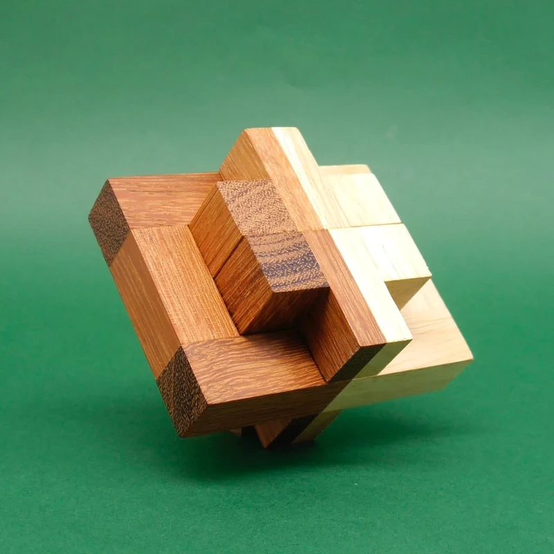 T-ONE - anspruchsvolles Holzpuzzle