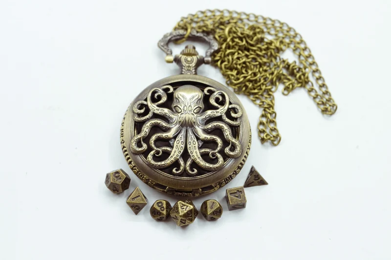Cthulhu Amulett mit Mini-Würfelset