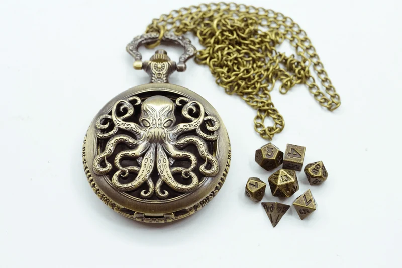 Cthulhu Amulett mit Mini-Würfelset