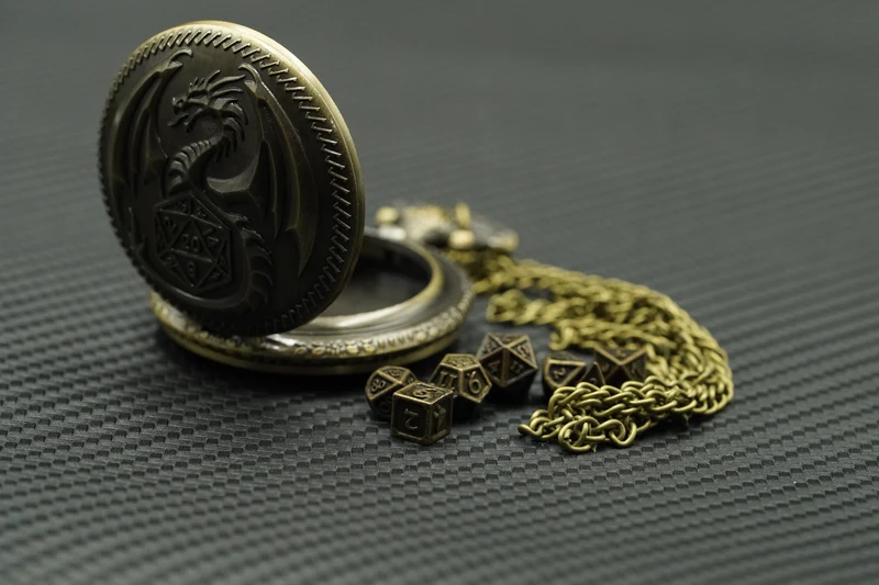 Drachen Amulett mit Mini-Würfelset