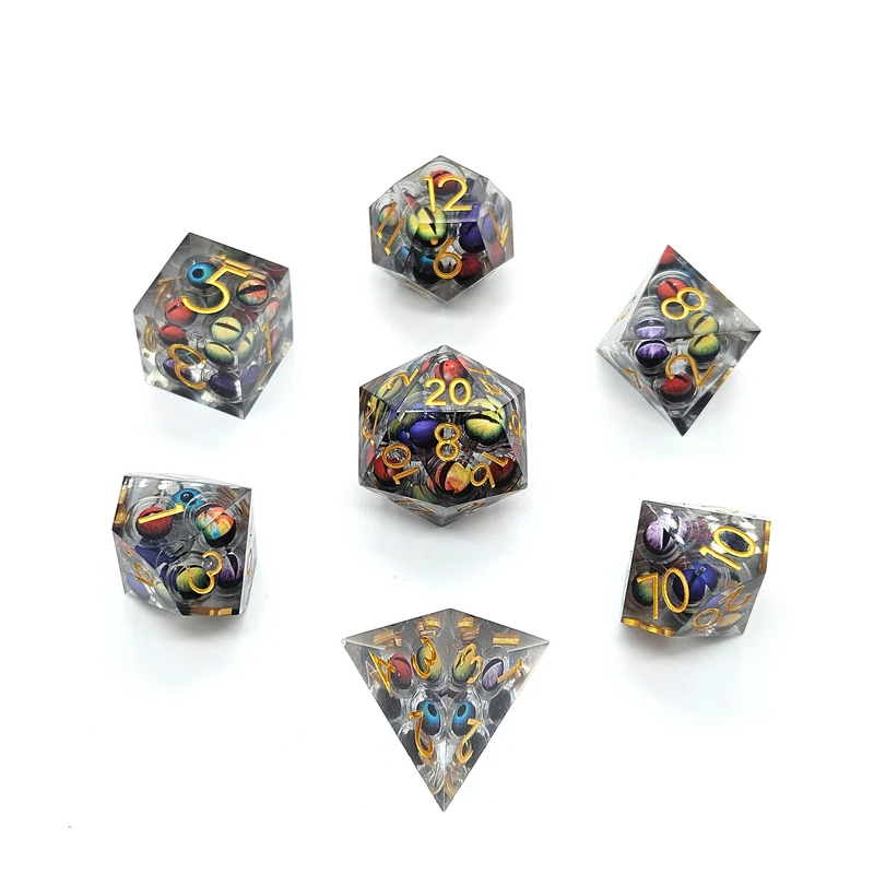 The All-Seeing Ensemble – XL Flüssigwürfel-Set