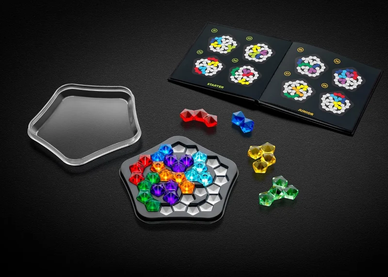 IQ Pentagon - Glitzerndes Knobelspiel aus der Deluxe-Reihe
