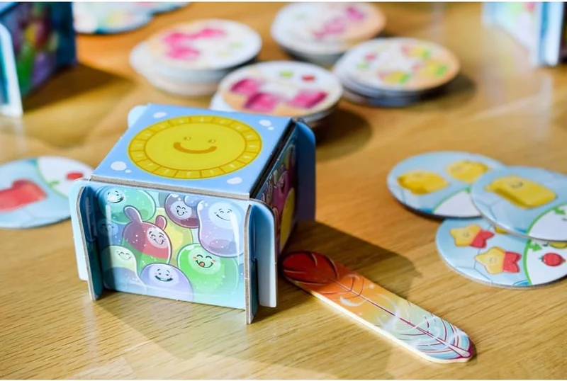 Gumminis - Erstes zuckersüßes Deckbauspiel für den Spielenachwuchs