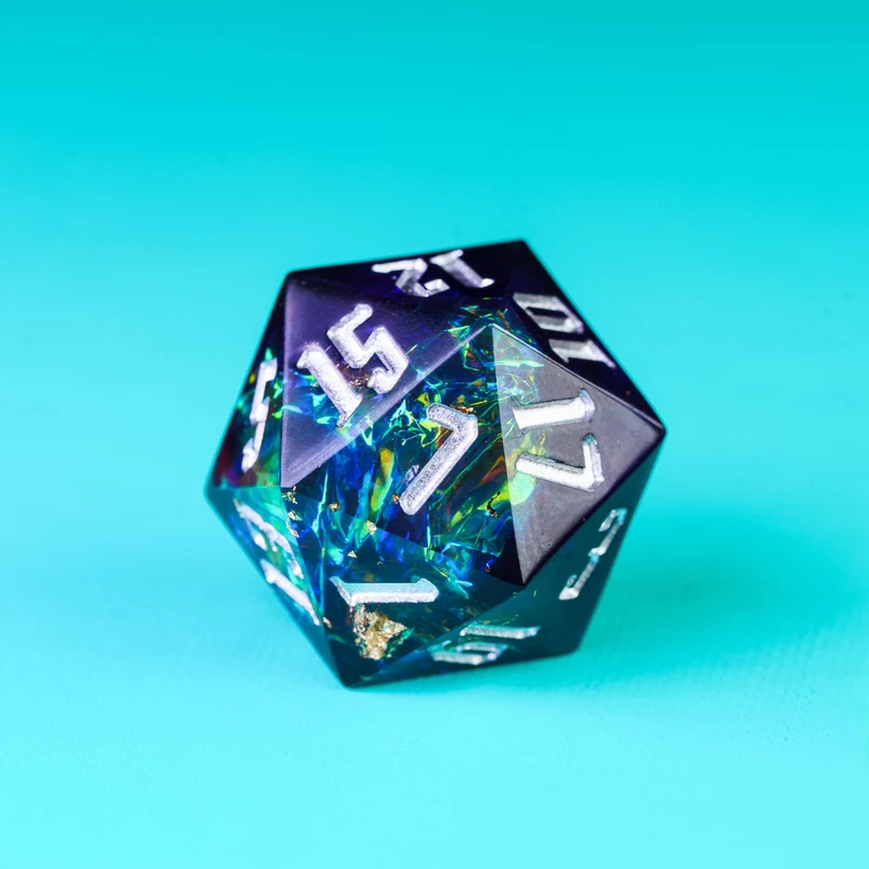 Spacebreaker D20 dark purple