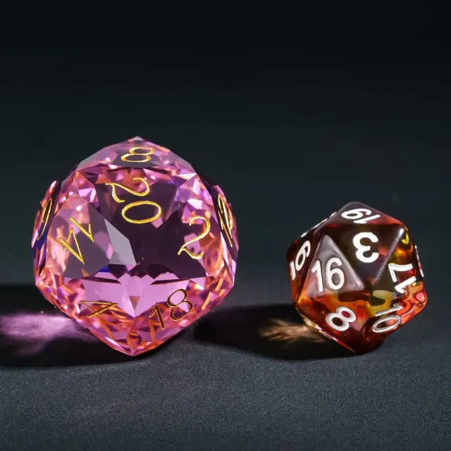 Dragon Gem - XL 30mm Glas D20 (Diamondcut)
