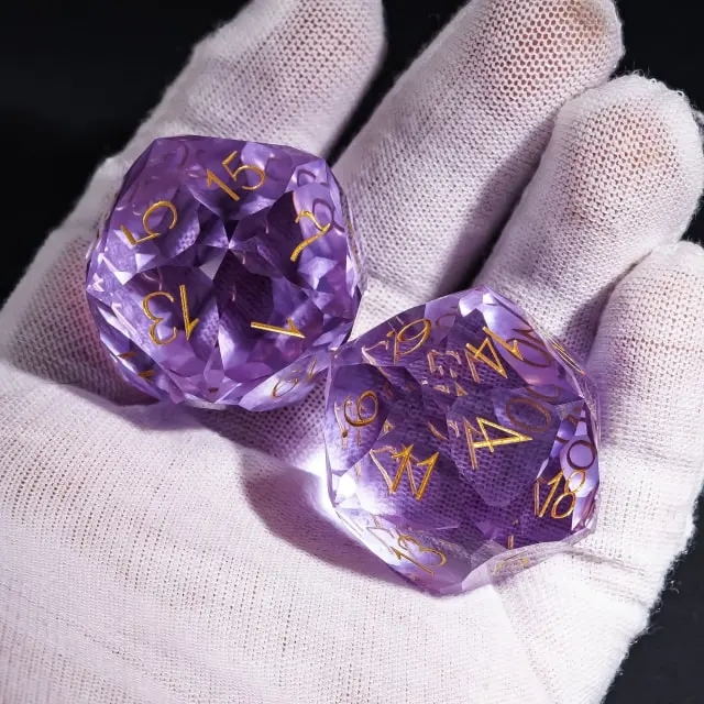 Dragon Gem - XL 30mm Glas D20 (Diamondcut)