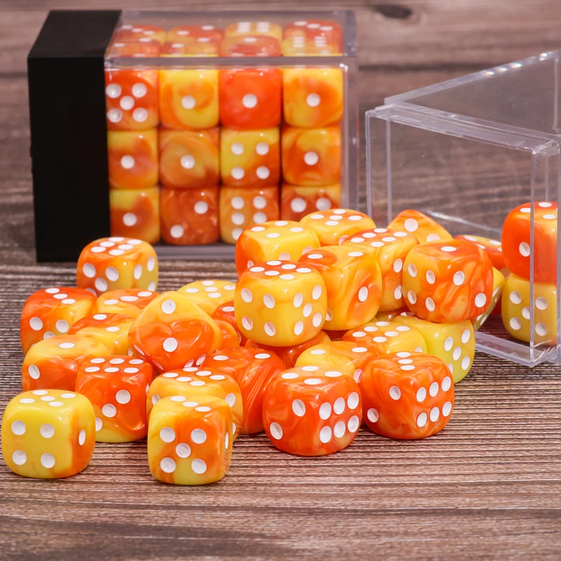 36x Classic Mini D6 - viele Farben - in Box (12 mm)