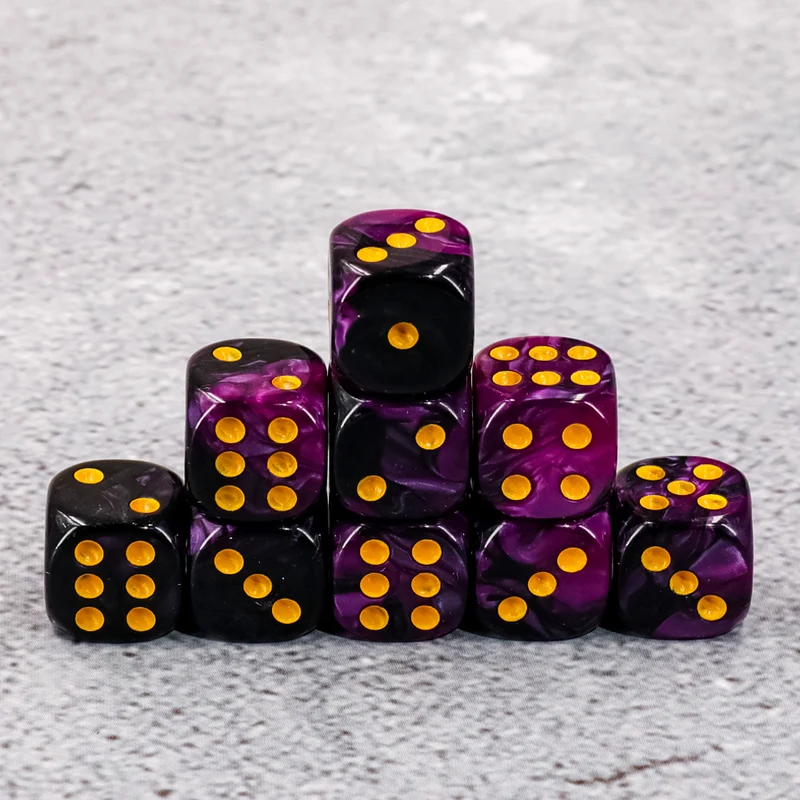 36x Classic Mini D6 - viele Farben - in Box (12 mm)