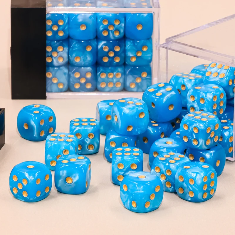 36x Classic Mini D6 - viele Farben - in Box (12 mm)