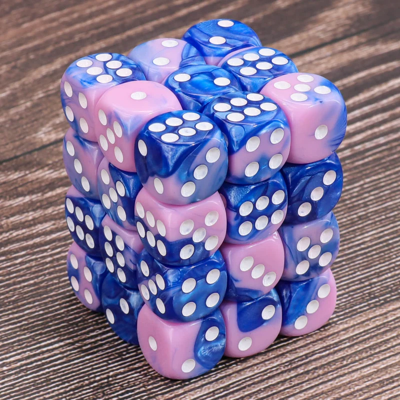 36x Classic Mini D6 - viele Farben - in Box (12 mm)