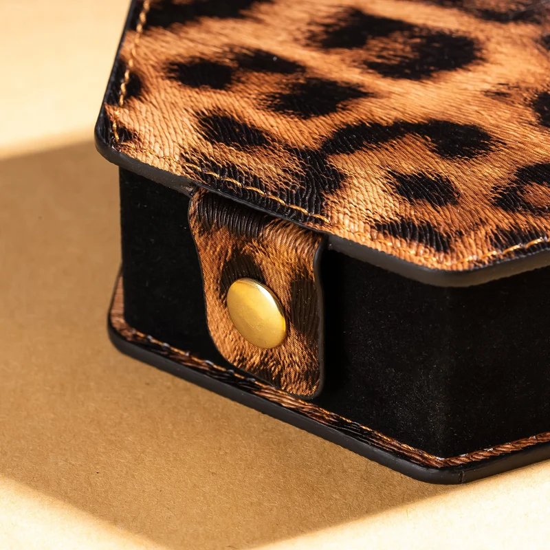 Hexagon-Etui - Leopard Print