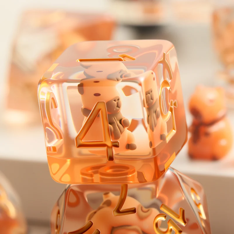 Dice Familiar - Barnaby the Capybara
