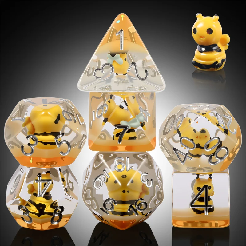 Dice Familiar - Buzzwick the Bee