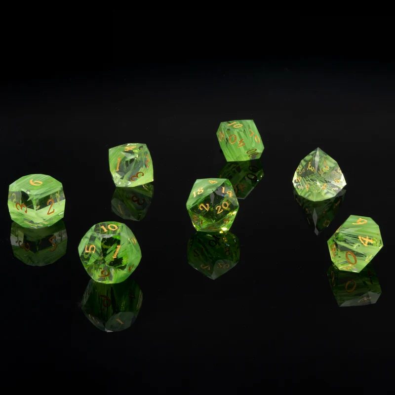 Wayfinder's Crystal of Thalunor (Diamondcut)