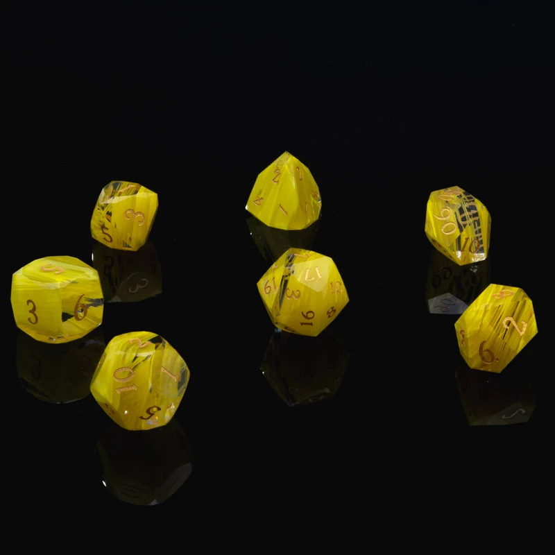 Wayfinder's Crystal of Thalunor (Diamondcut)