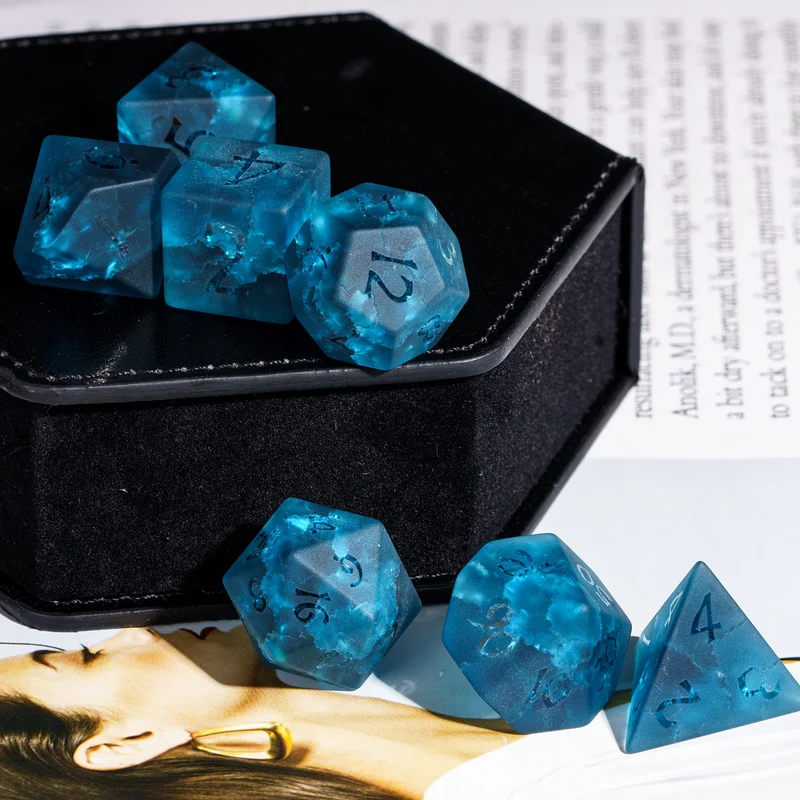Glaswürfel Frosted Lightning Blue