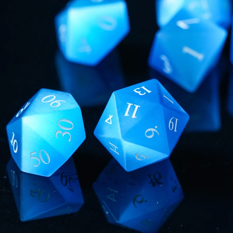 Katzenauge light blue