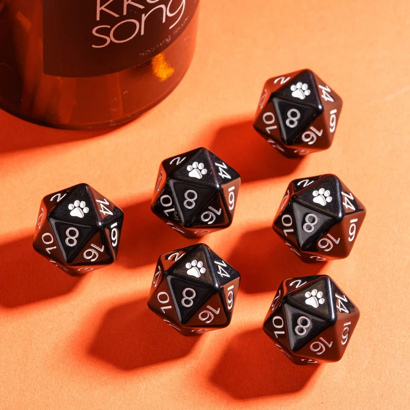 Paws D6 / D20