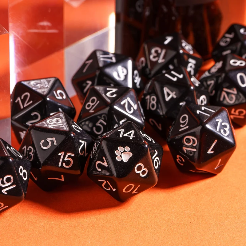 Paws D6 / D20