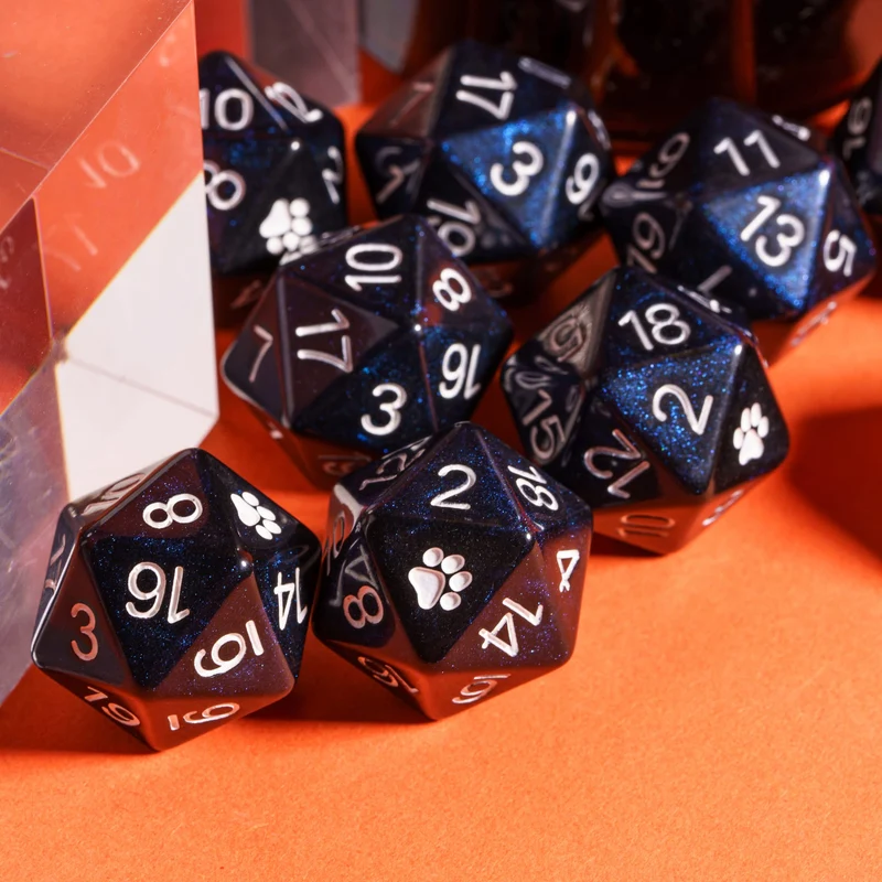 Paws D6 / D20