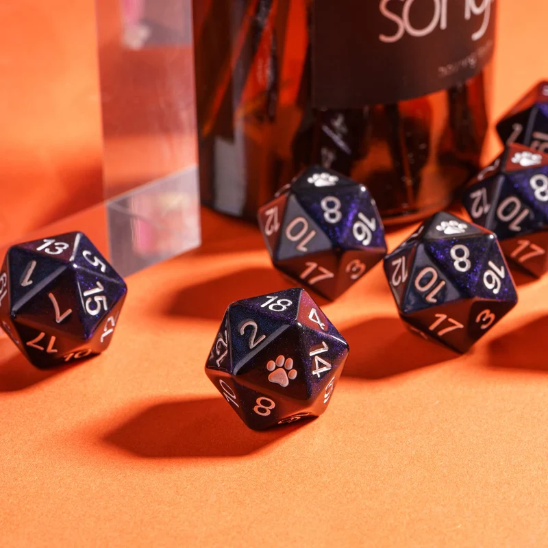 Paws D6 / D20