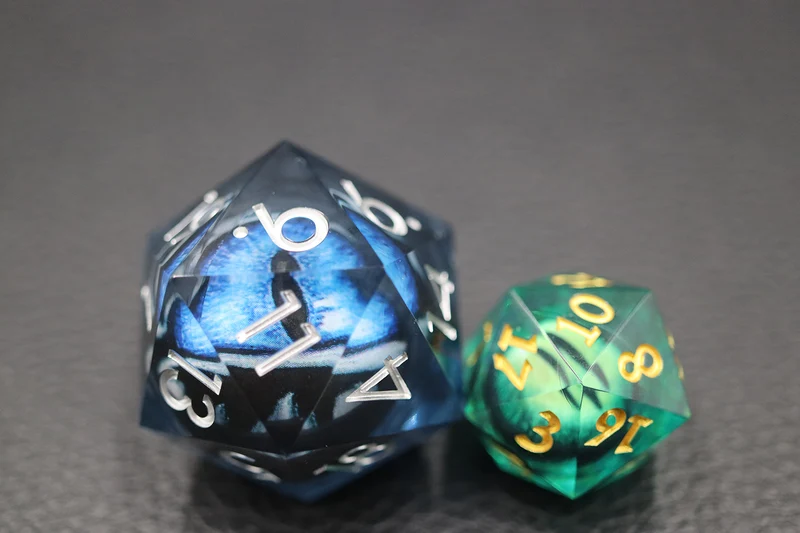 Dragon Eye XL 33mm Flüssigwürfel