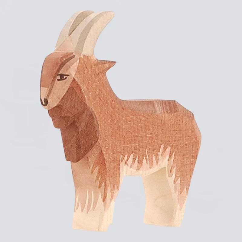 Ostheimer Holzfigur Ziegenbock