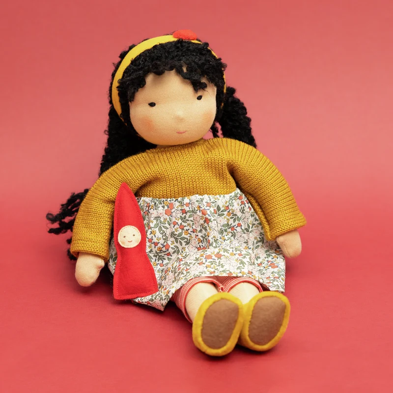 Waldorfpuppe Kiki - 38 cm