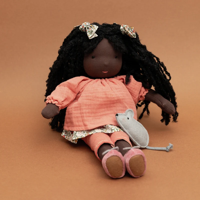 Waldorfpuppe Nia - 38 cm