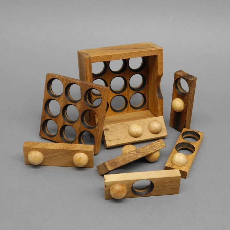 9 LOCH PUZZLE - mittelschweres Holzpuzzle